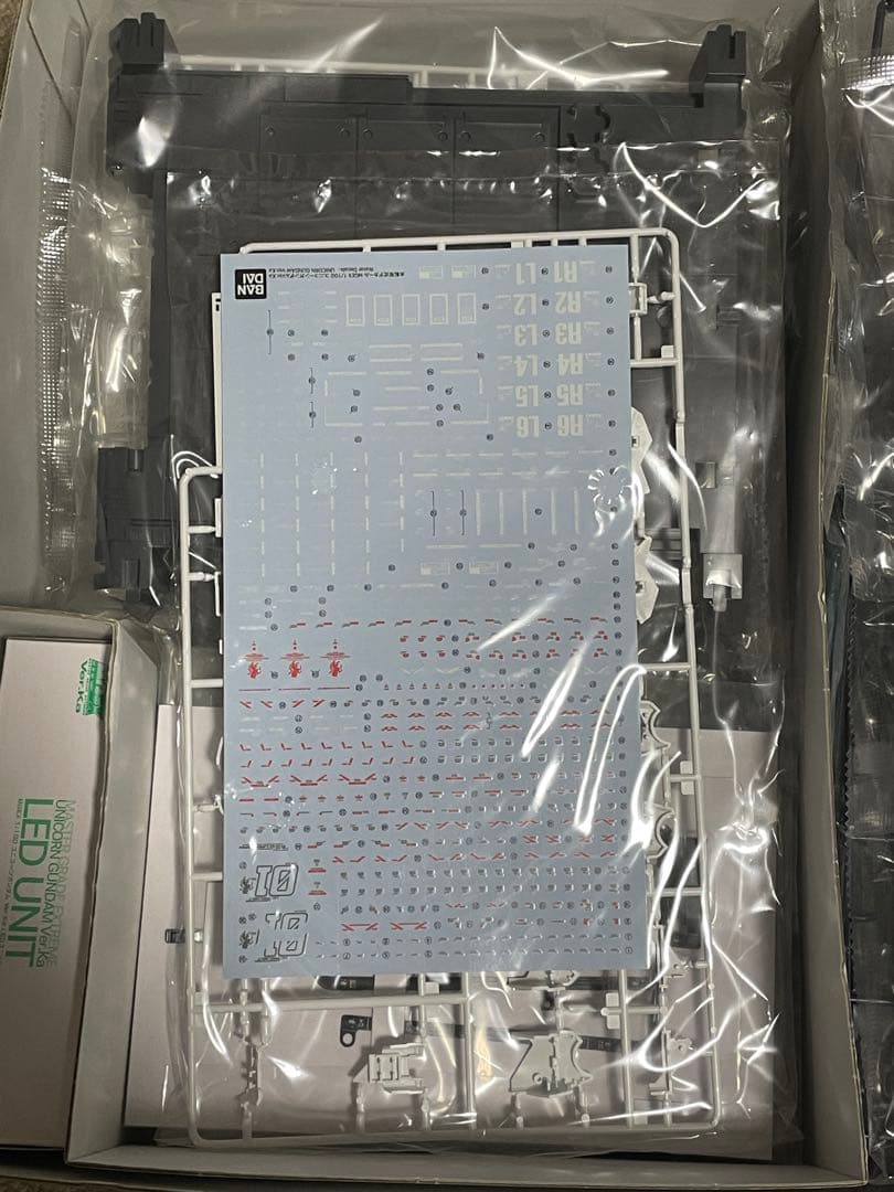 MGEX ユニコーンガンダム RX-0 マスターグレードエクストリーム