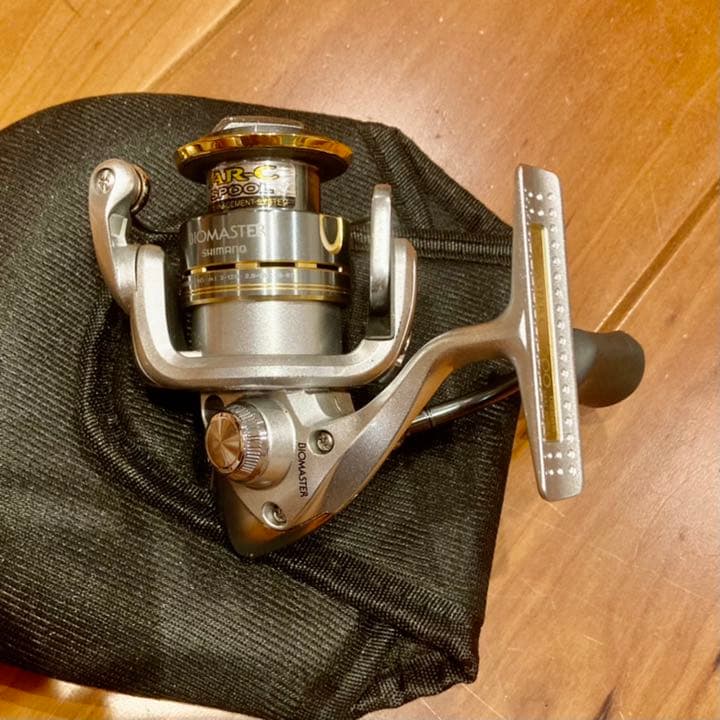 シマノ　バイオマスターC2000 保護カバー付き バイオマスター