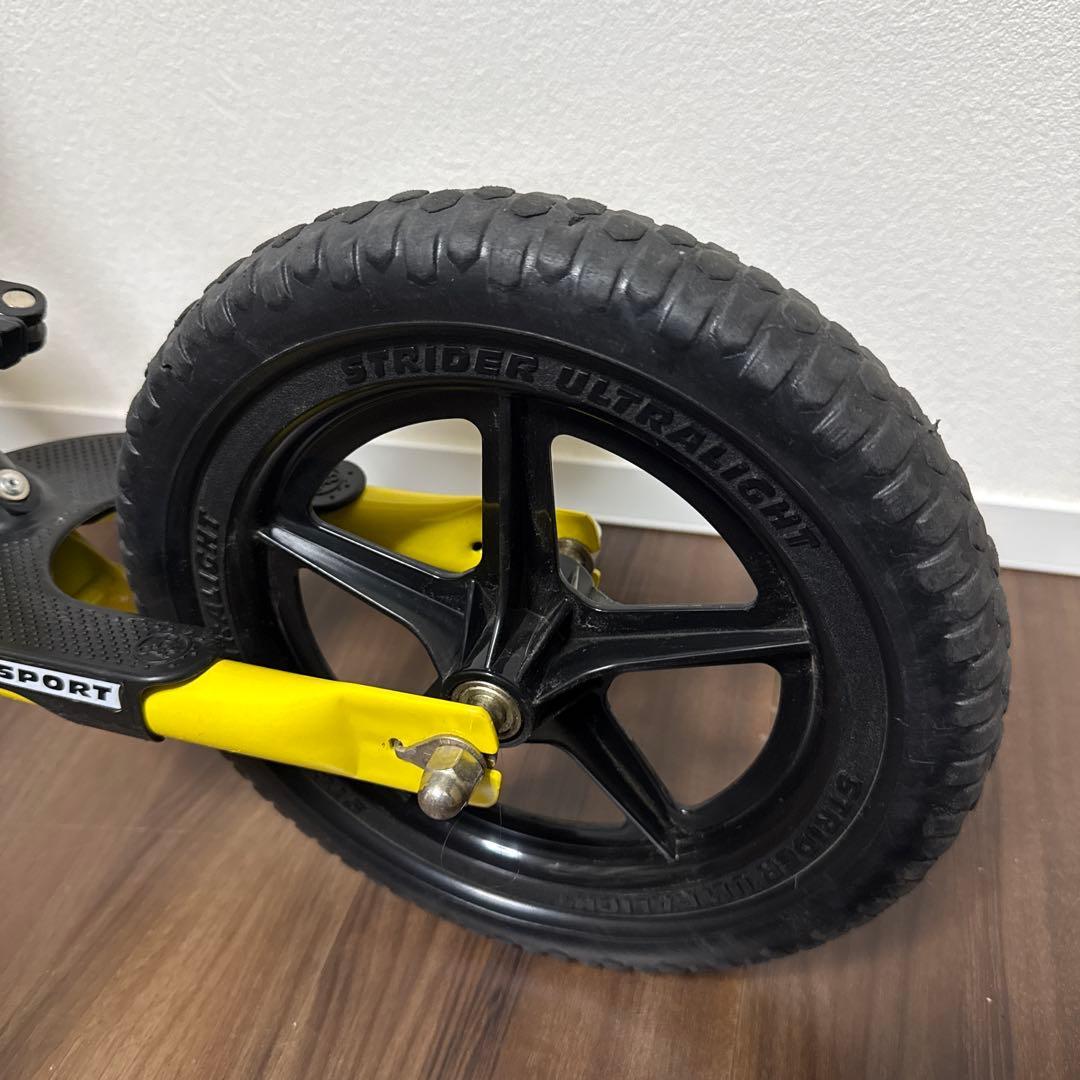 ストライダー STRIDER イエロー　SPORT スポーツ 12インチ 即発送