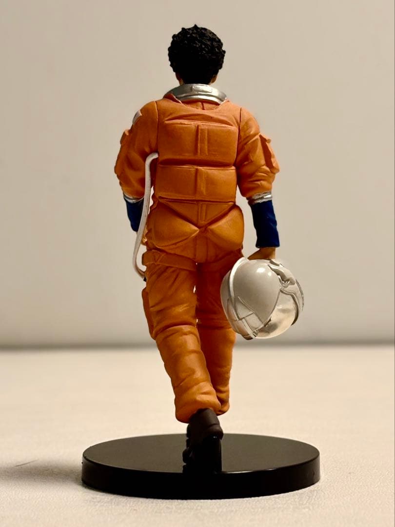 宇宙兄弟　HG フィギュア　プレミアムバンダイ 南波六太
