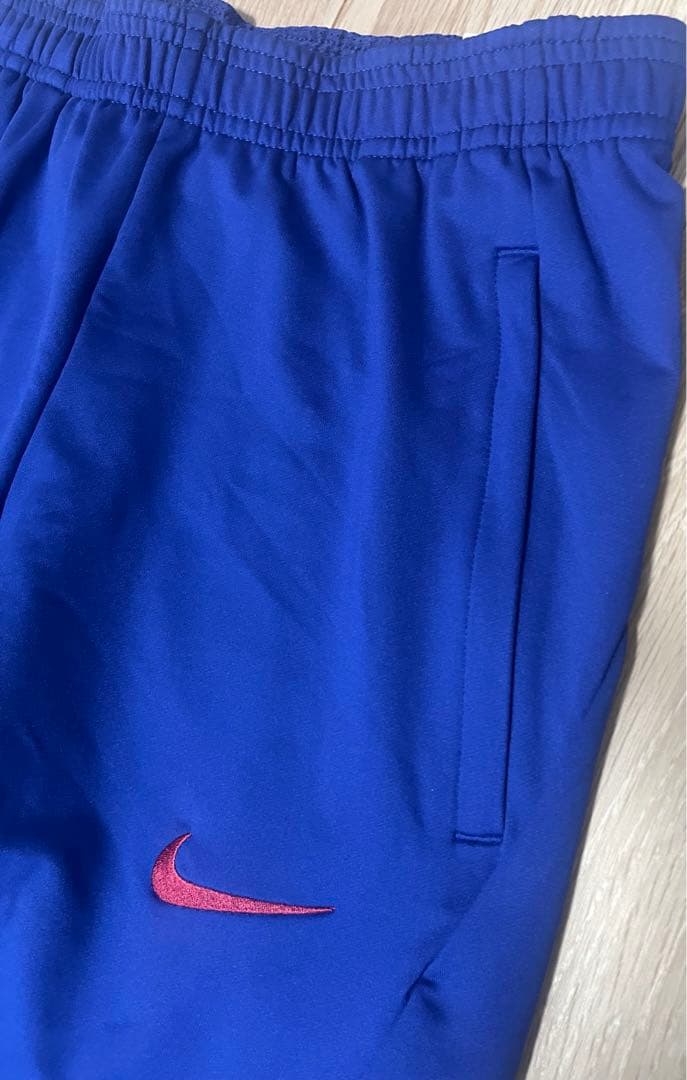 NIKE バルセロナ　トレーニングパンツ　ジャージ下のみ