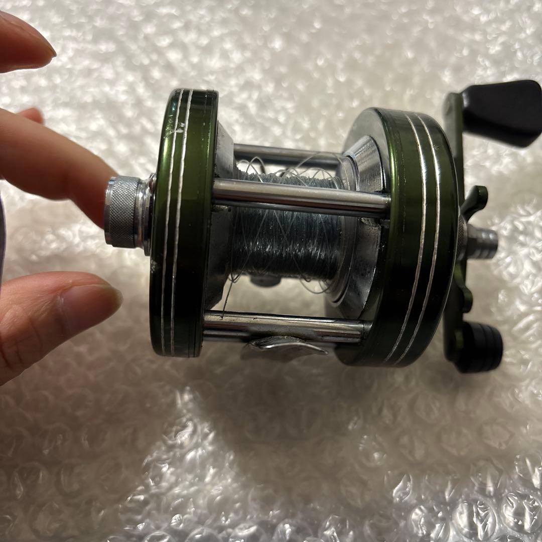 稀少ヘドン HEDDON マーク4 MARK IV 3200 ベイトリール