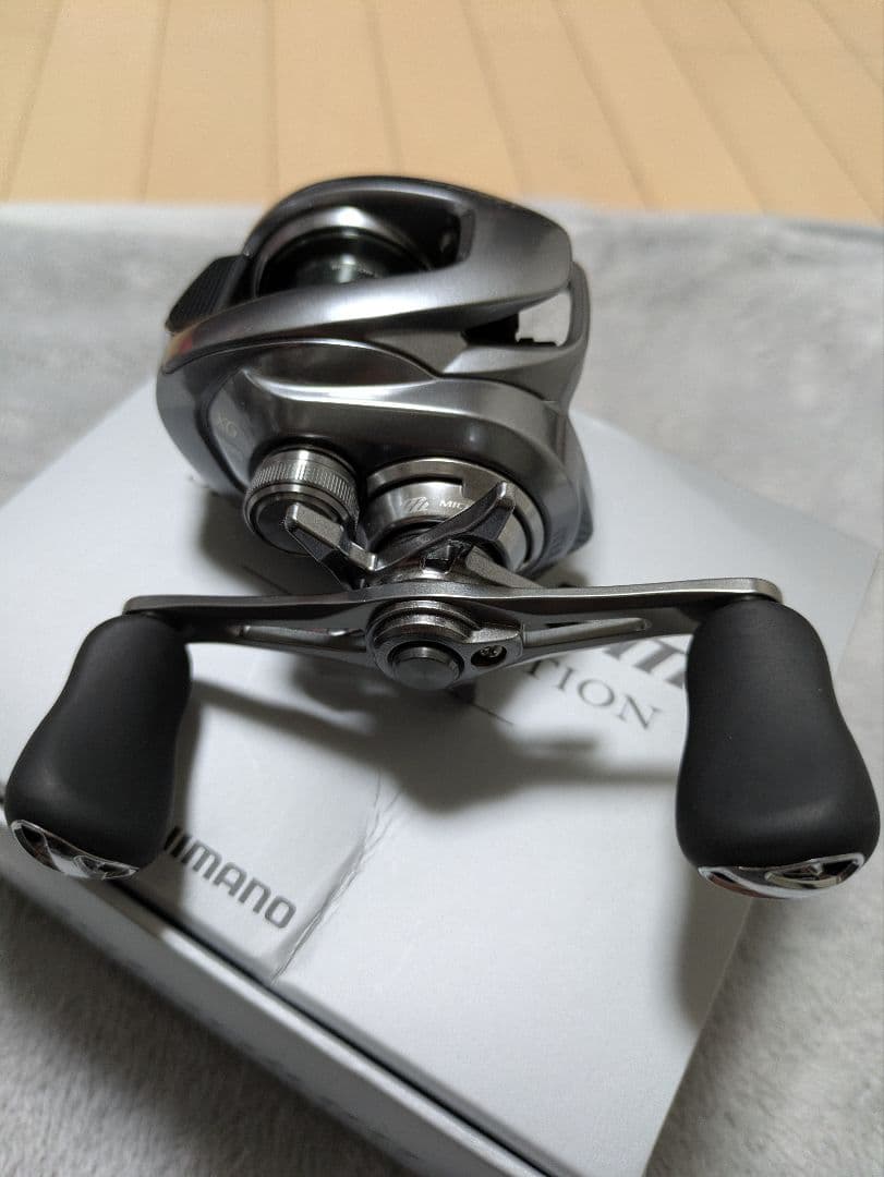 シマノ　22メタニウム　シャローエディション　　　　XG 右　変スプール付