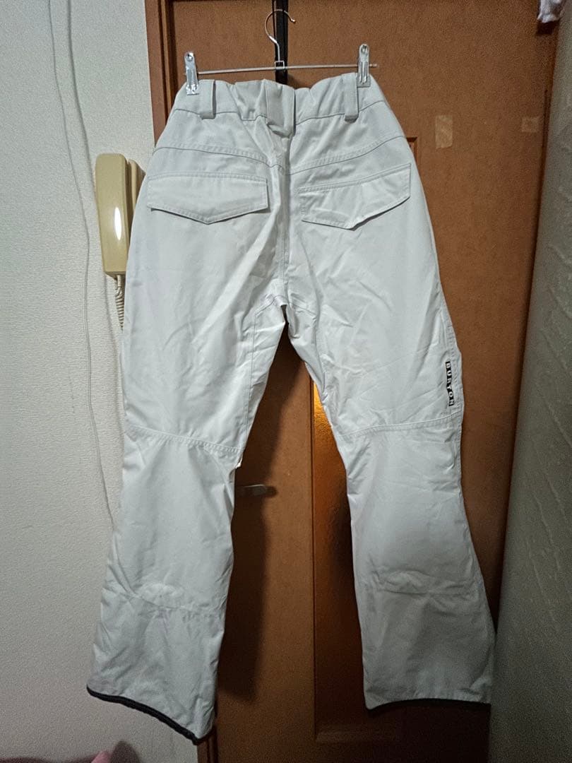 バートン　ウェアBURTON GORE-TEX White パンツ　白