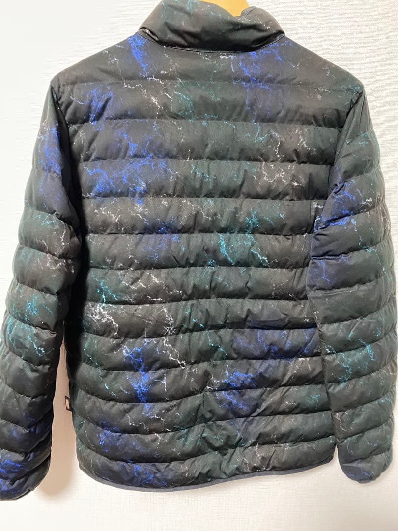 完売即売 美品　ヨネックス　ヒートカプセル 中綿 ジャケット M