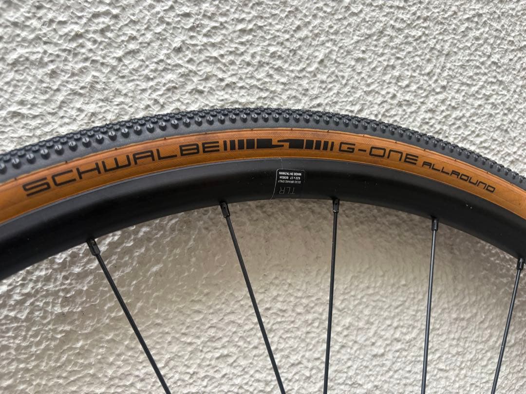 Bontrager チューブレスレディー対応　Discアルミホイール
