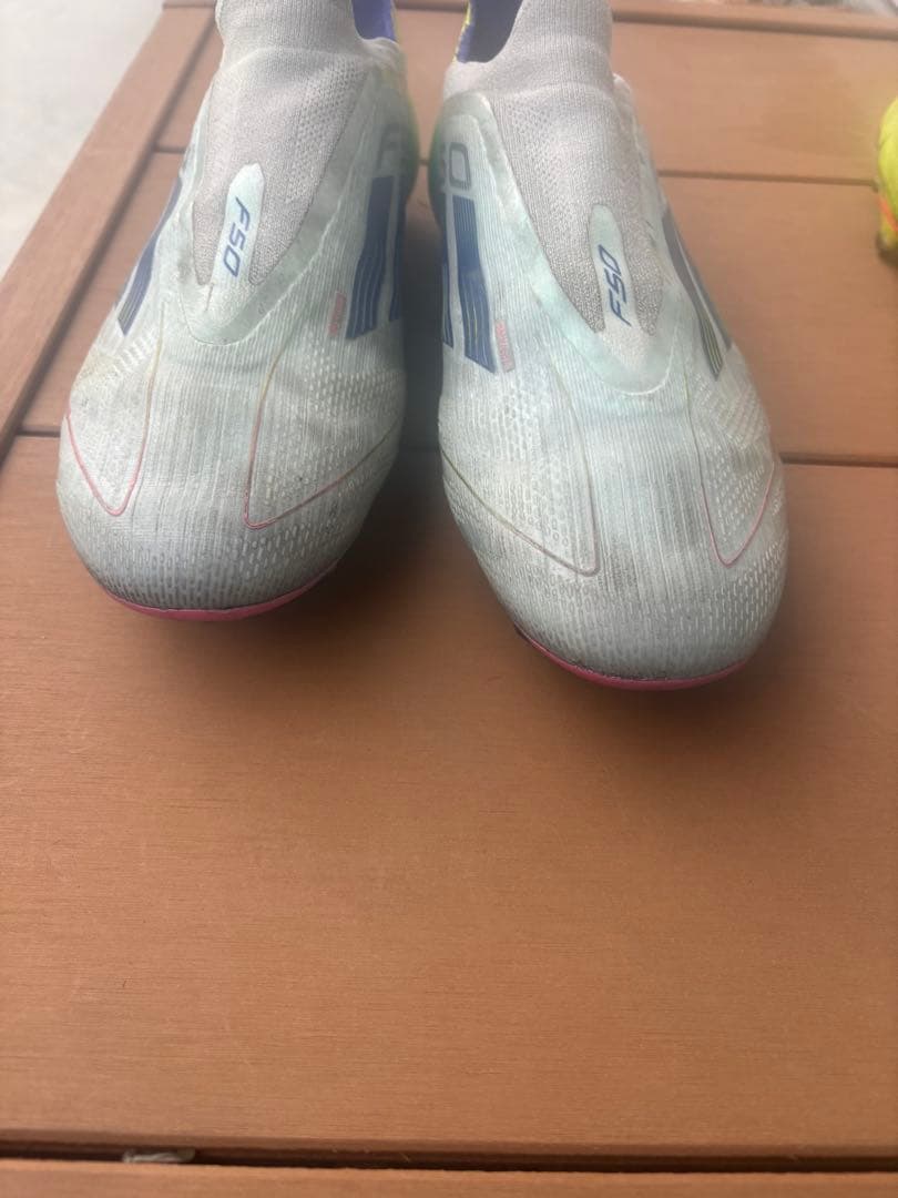 adidas F50 サッカーシューズ