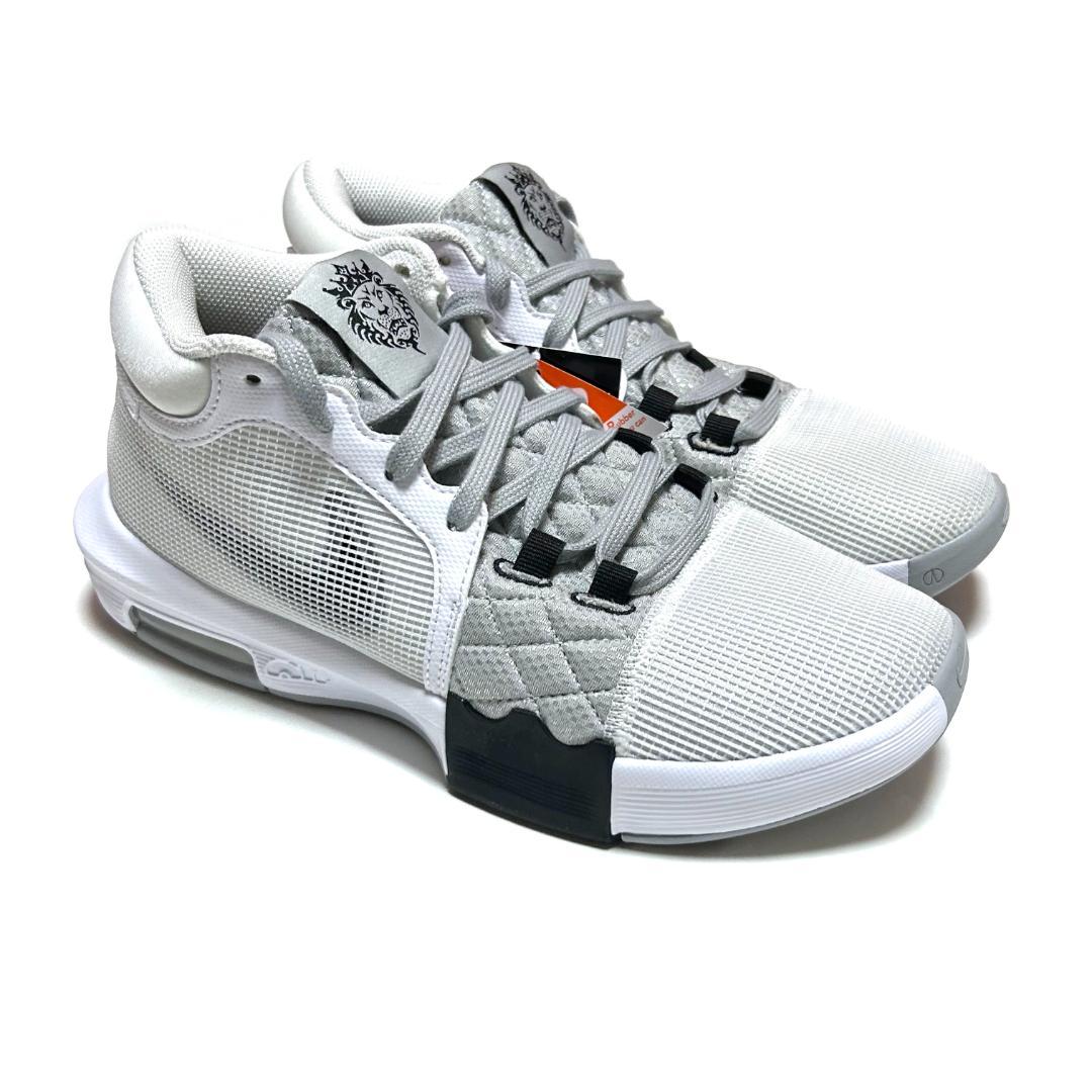 新品　NIKE　箱付き　25.5㎝　ナイキ　レブロン ウィットネス8 ホワイト