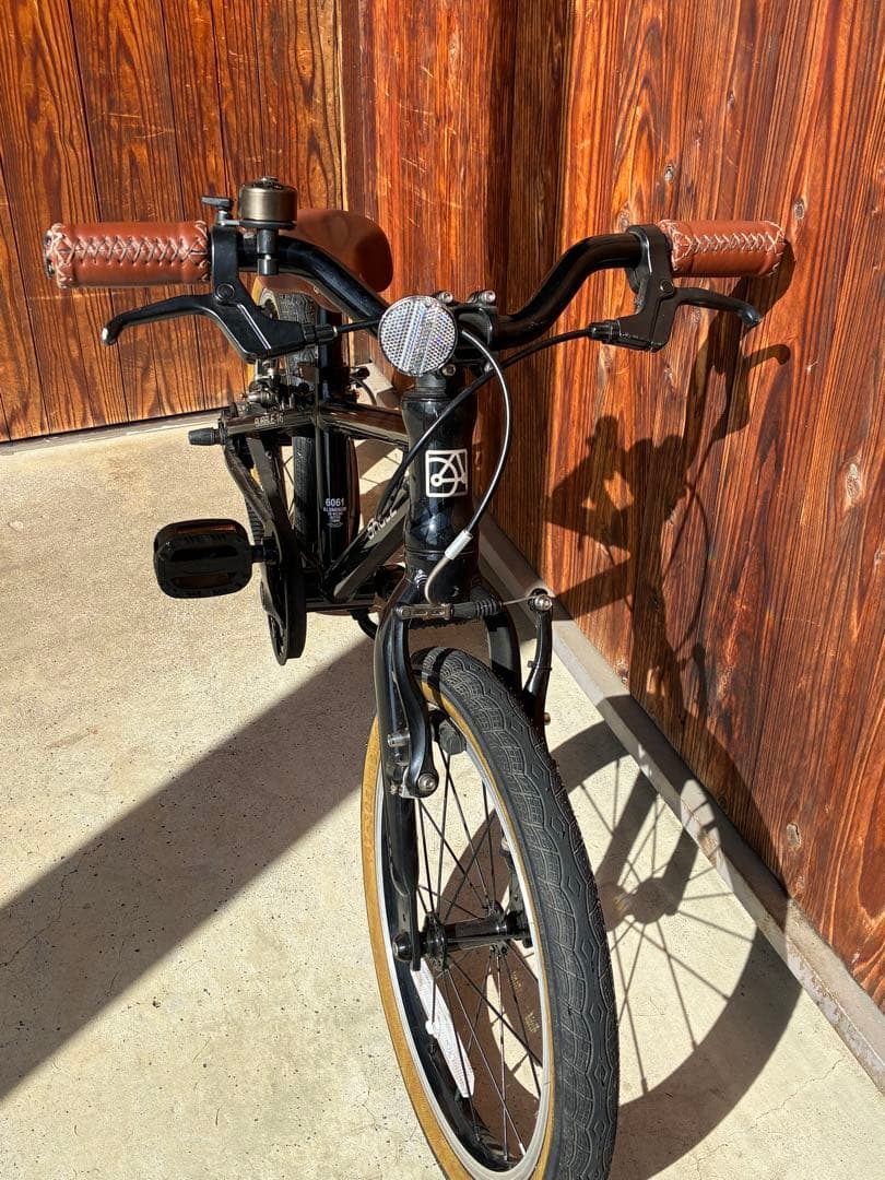 子供自転車　16インチ　SHULZ