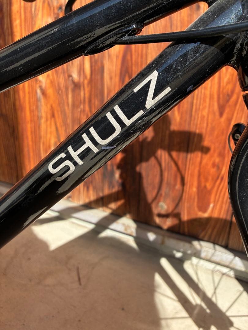 子供自転車　16インチ　SHULZ