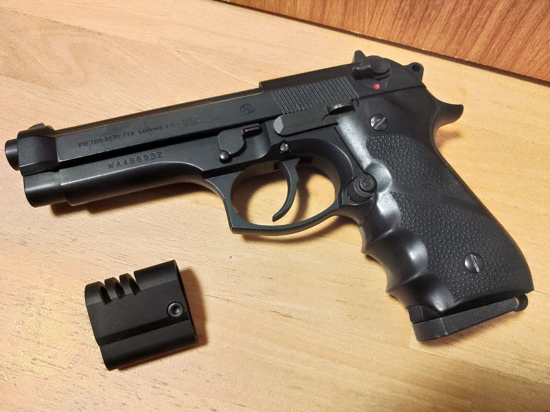 WA　ベレッタ M92FS パーフェクトバージョン　HOGUEグリップ