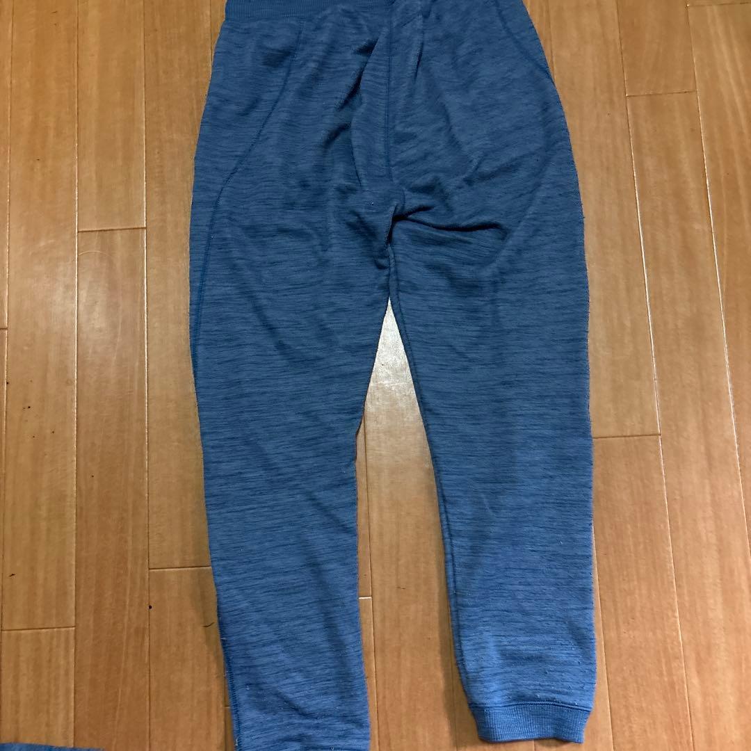 ATHLETA ネイビー フード付きジャケットとパンツセット