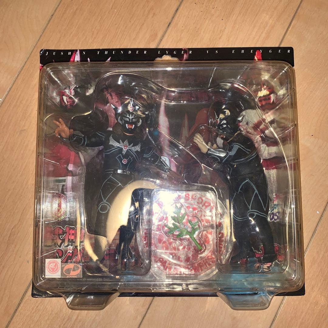 新品レア　獣神サンダーライガー、えベイガー　ブラックバージョン