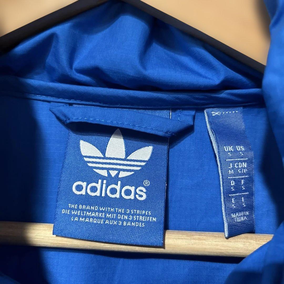adidas 青 ウィンドブレーカー