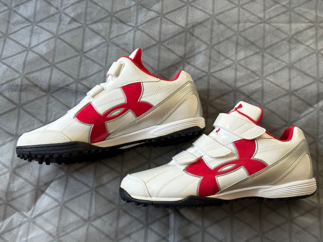 Under Armour トレーニングシューズ、グローブ、レッグウォーマーセット
