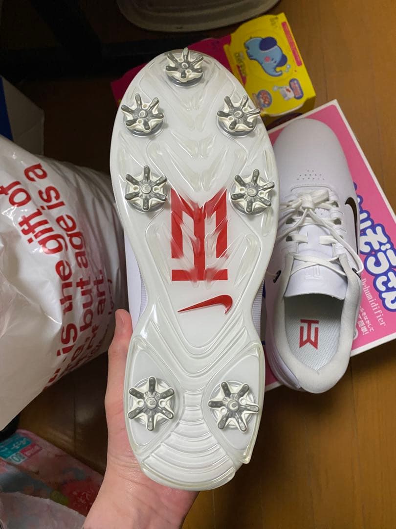 新品　ナイキゴルフ　タイガーウッズ　TW20 ホワイト　契約最終モデル