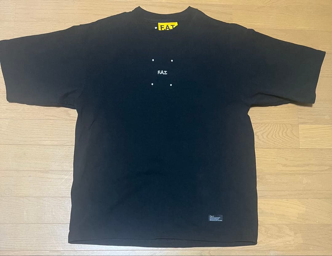 F.A.T. オーバーサイズTシャツ