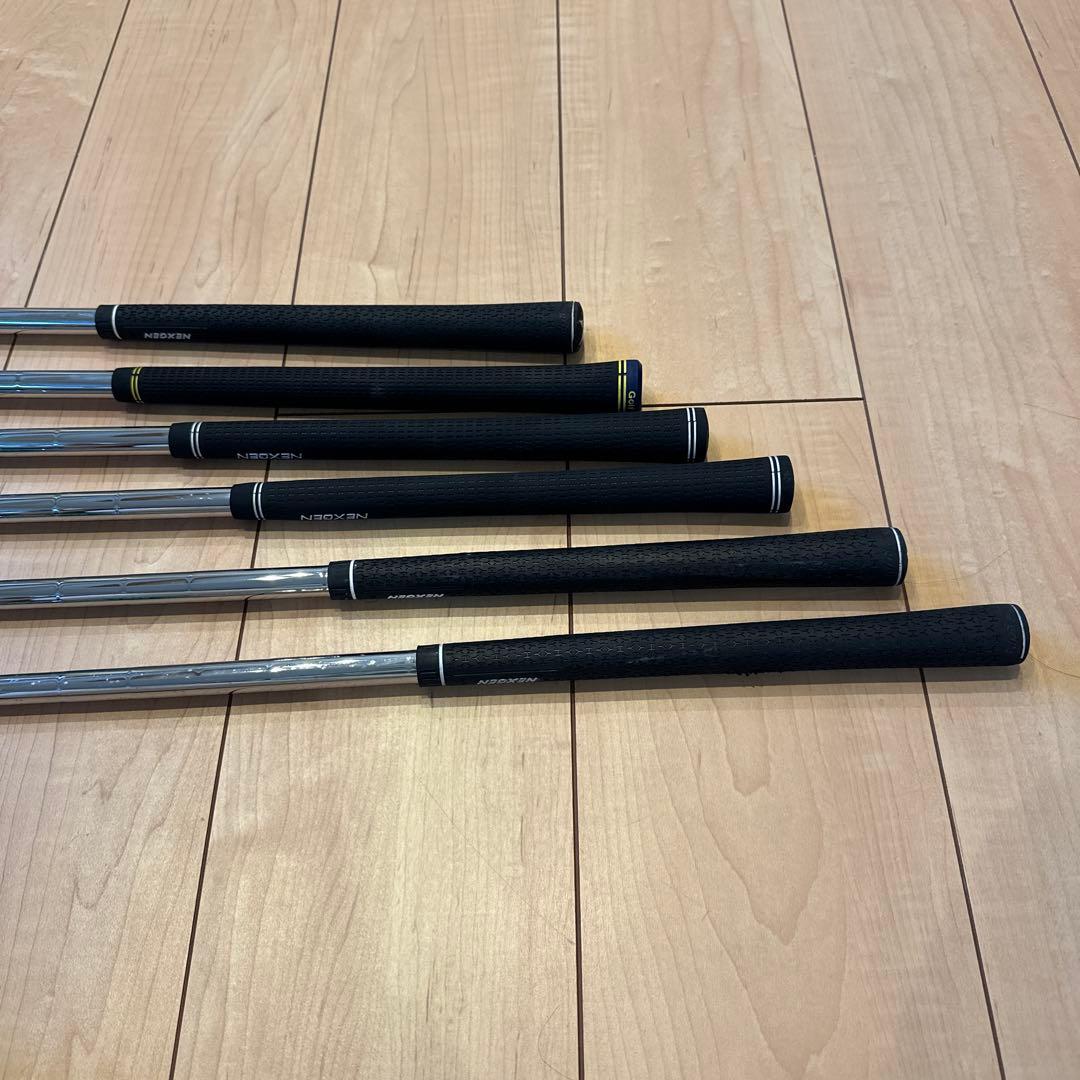 ブリヂストンアイアンセット 6本 スチールシャフト　jgr tourB