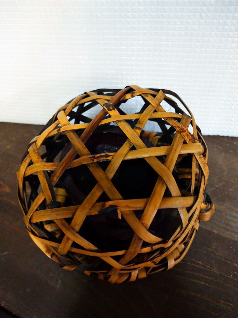竹の花入れ