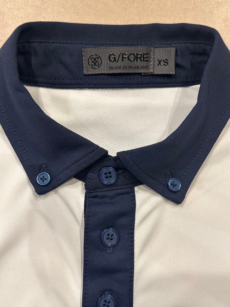 G/FORE 袖ストライプ白ポロシャツ