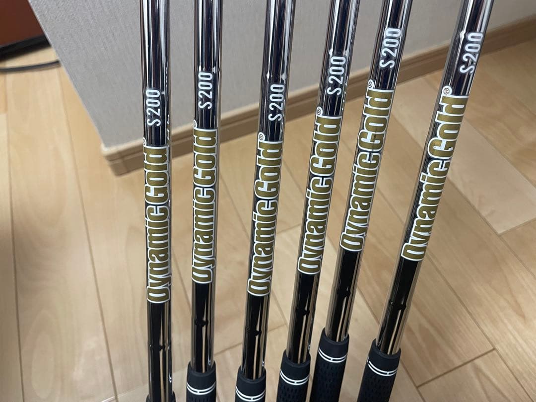 スリクソン ZXi7 アイアンセット Dynamic Gold HT S200