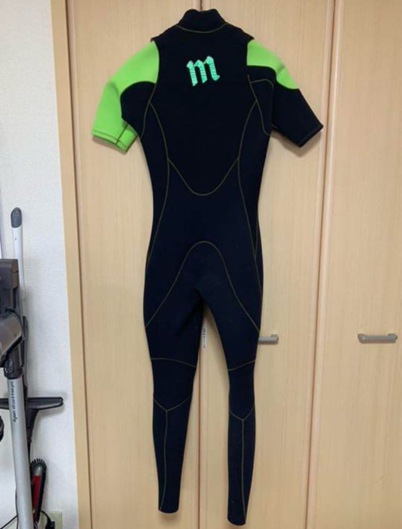 ウェットスーツ　シーガル