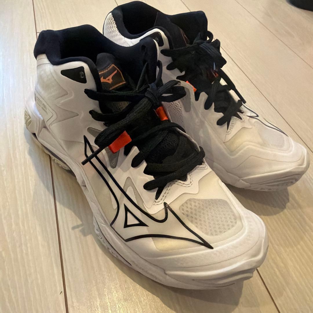 ミズノ（MIZUNO）バレーボールシューズ ウエーブライトニング 24cm