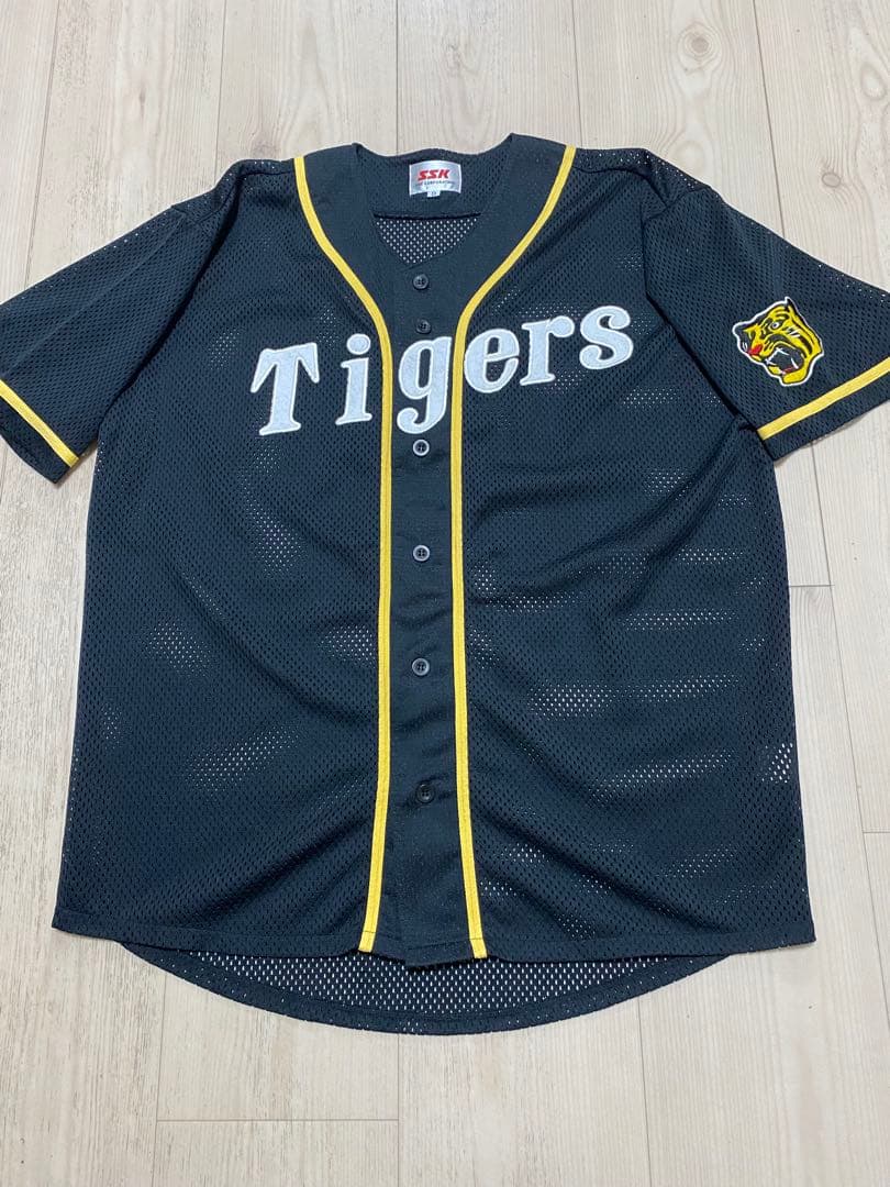 阪神タイガース　ユニフォーム　SSK ブラック　Tigers メッシュ　黒