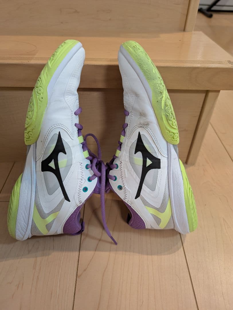 Mizuno バドミントンシューズ 25.5cm ウェーブクローネオ3 2E