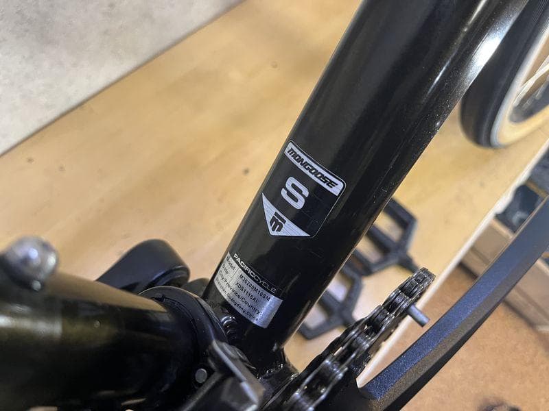 MON ROGUE MTB 27.5インチ 油圧ディスクブレーキ　S