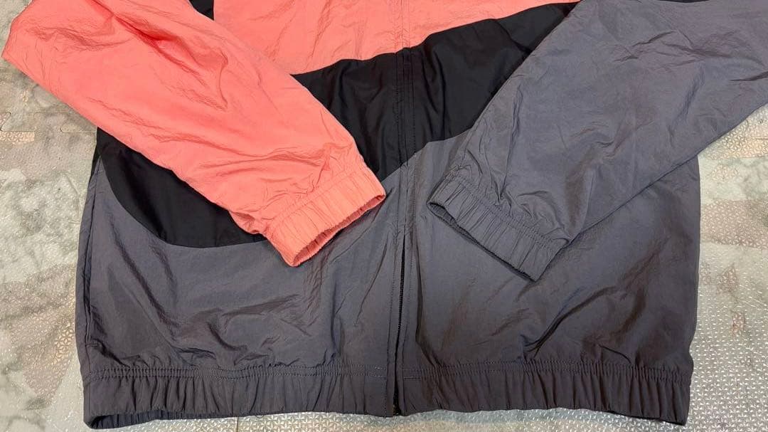 NIKE ビッグスウォッシュ ナイロンジャケット size M
