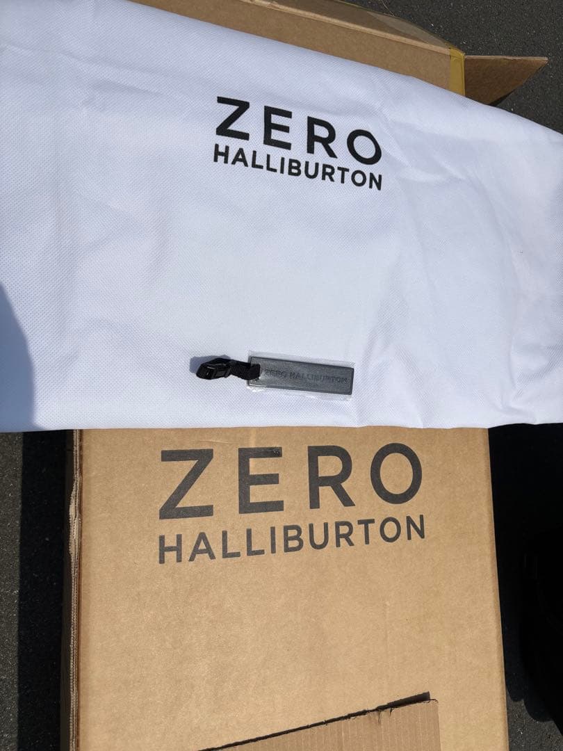 ZERO HALLIBURTON ゴルフスタンドバッグ　黒　美品