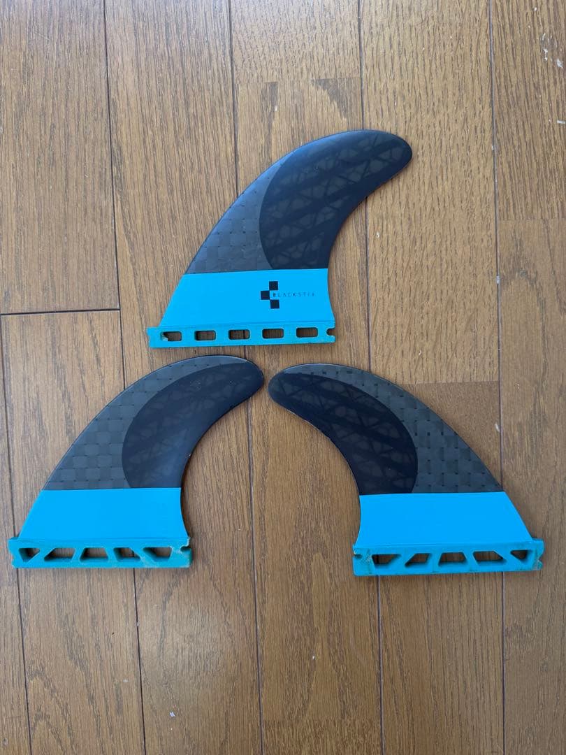 futures F4 BLACKSTIX フィン ヒューチャー　フューチャー