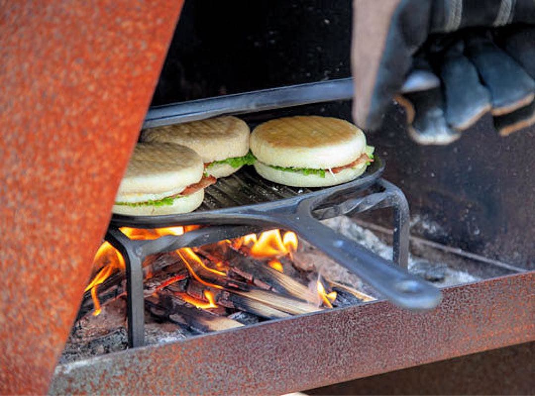 LAVA ホットサンドクッカー 鋳鉄製 送料込み