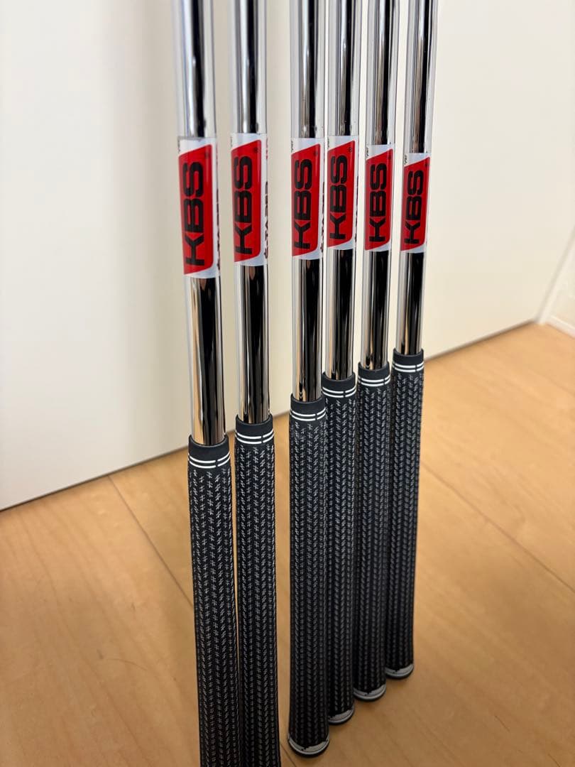 【美品】コブラ　キングツアーアイアン　5-P 6本セット