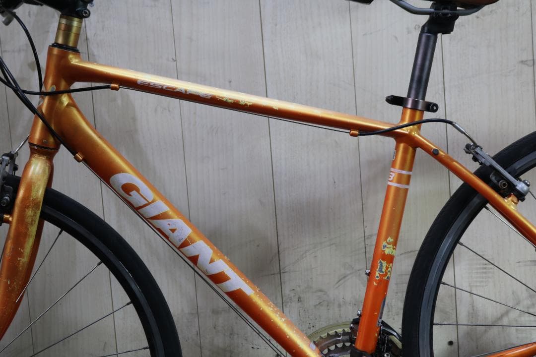 GIANT ESCAPE R3 700C アルミ 24速 470mm クロス