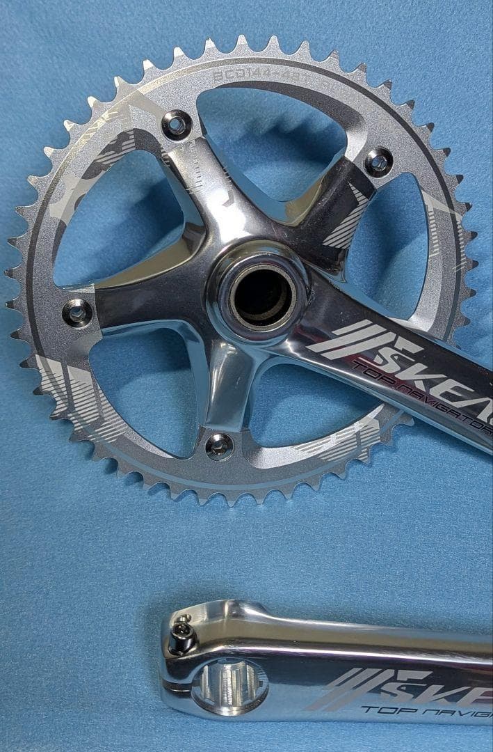 SKEACE ピスト用クランクセット 165mm 48T BB付属　シルバー