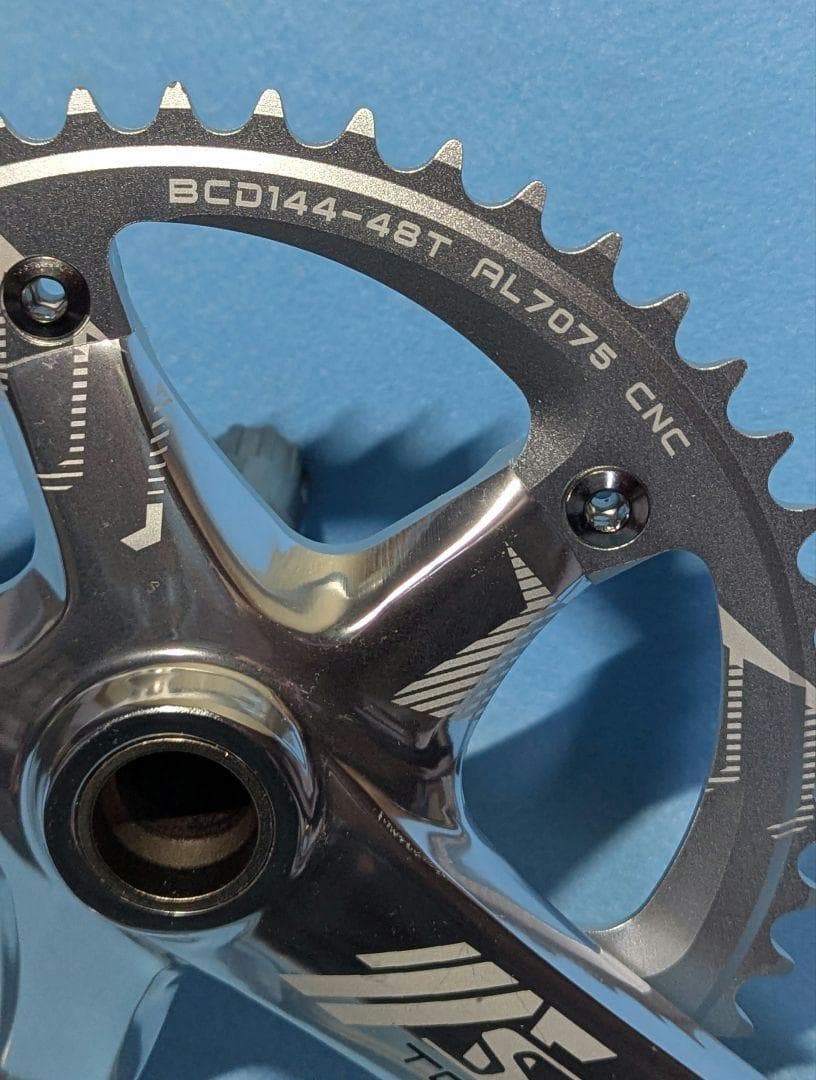 SKEACE ピスト用クランクセット 165mm 48T BB付属　シルバー