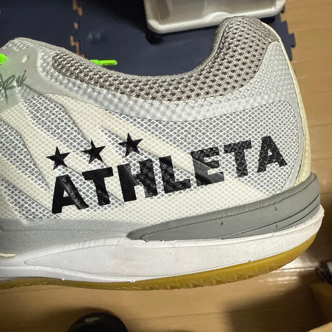 ATHLETA インドアシューズ ホワイト　27.0