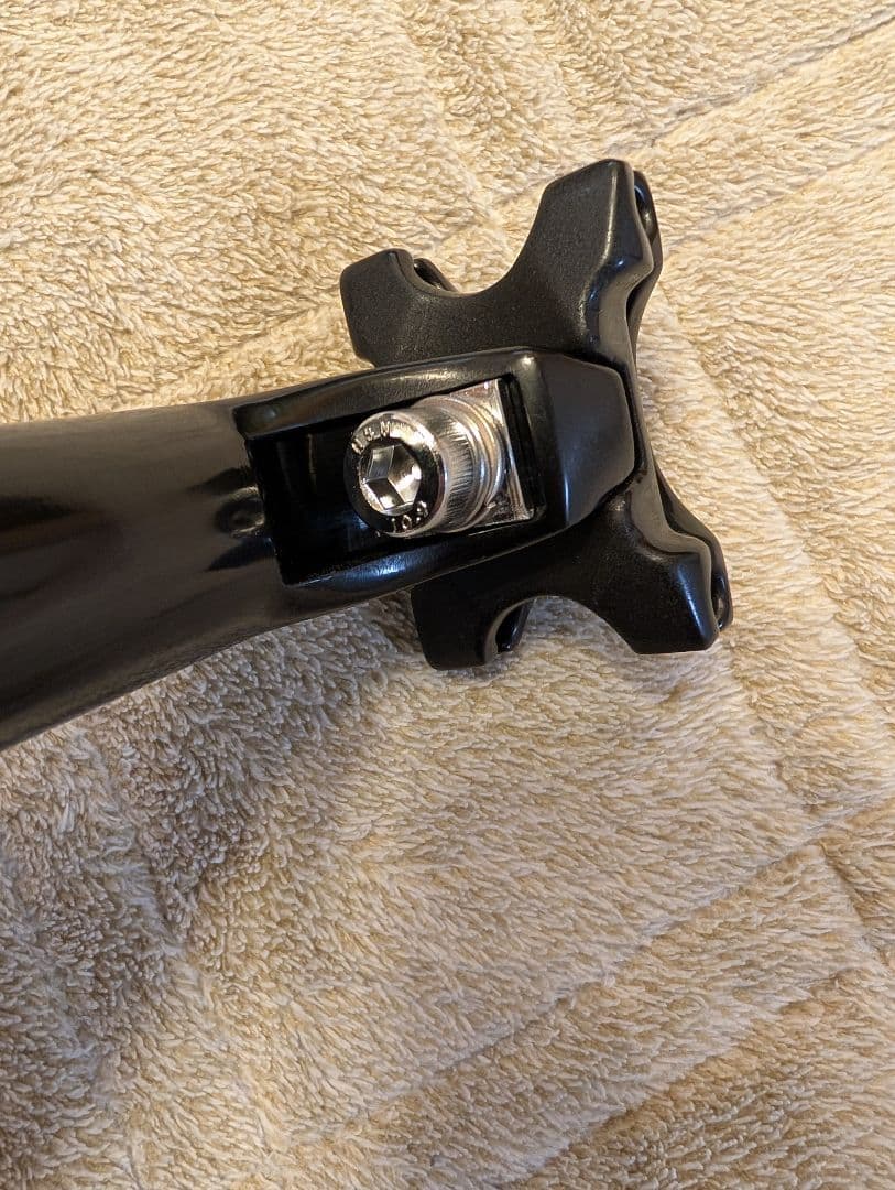 NITTO S65 シートポスト ブラック 250mm