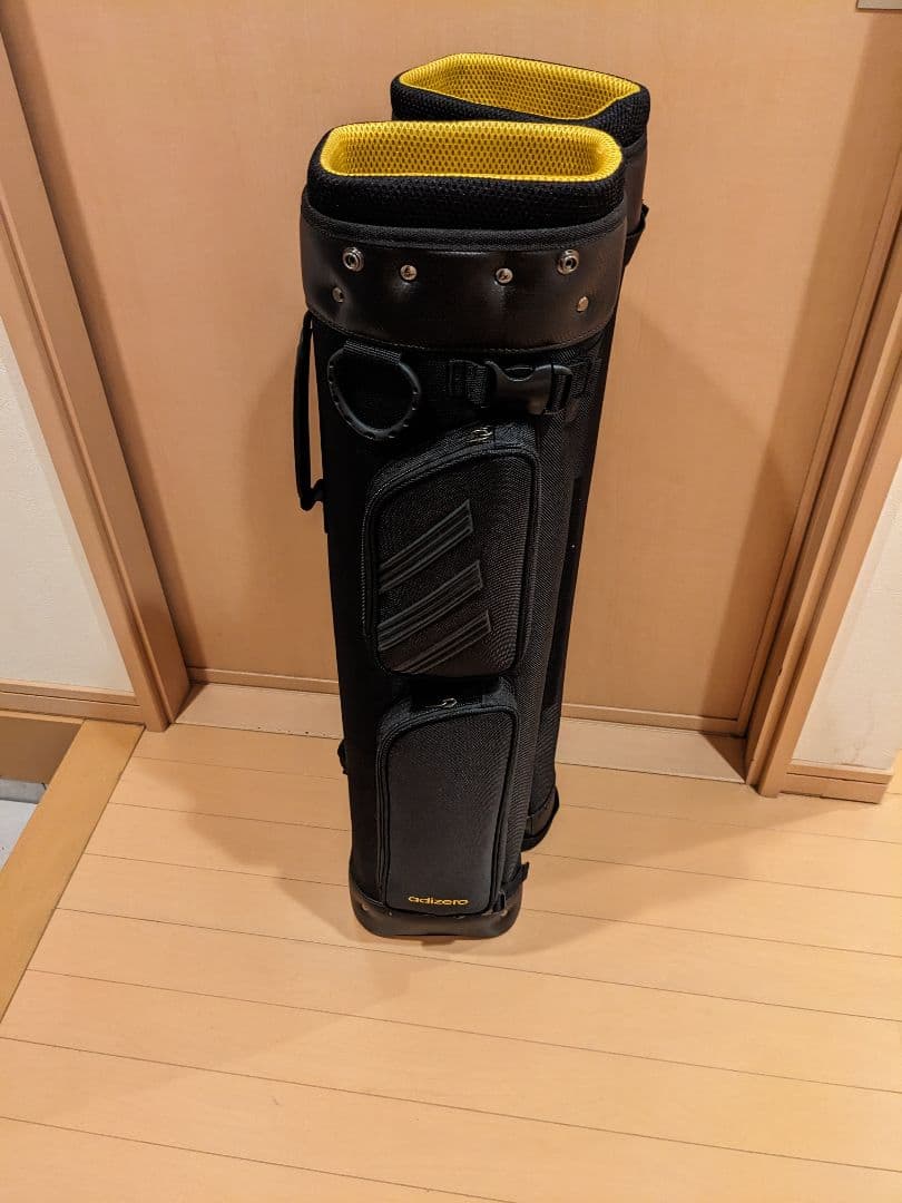 レア品？アディダスキャディバッグ