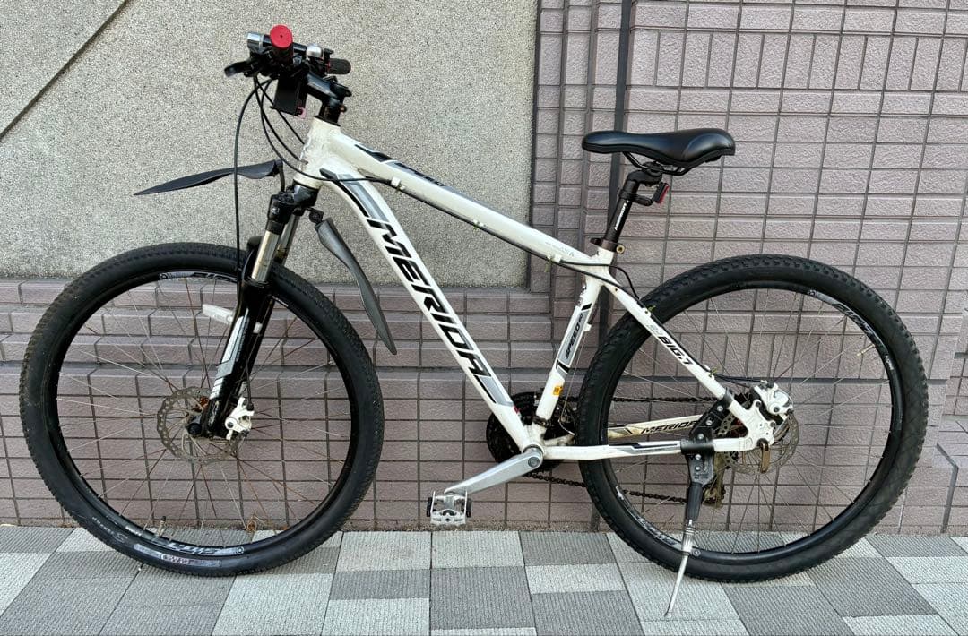 MERIDA メリダ　マウンテンバイク　サイズ　43 cm東京　自転車 24段