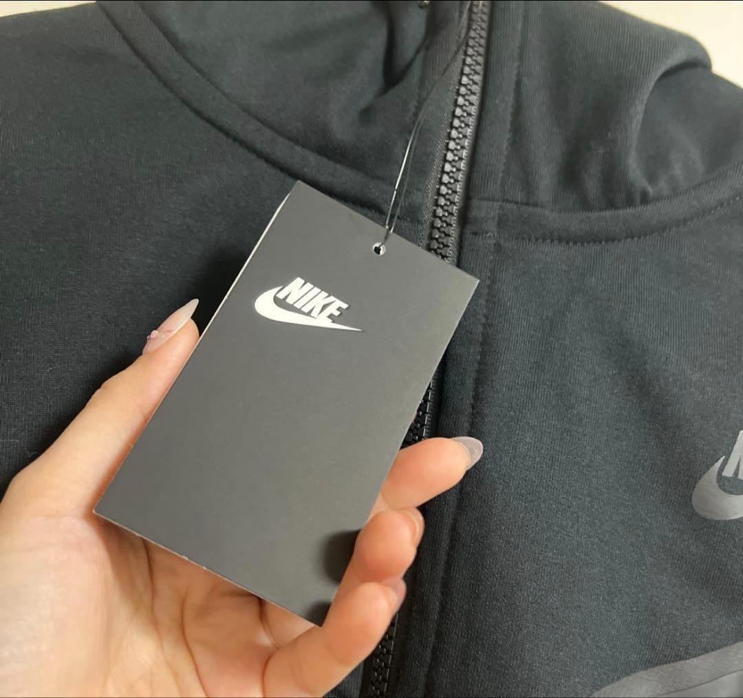 Nike テックフリース 黒 Mサイズ