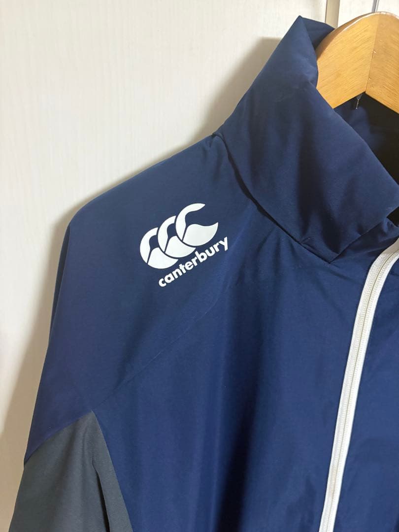 ★【昨年NEWモデル】canterbury フード付きジャケット XL 美品！