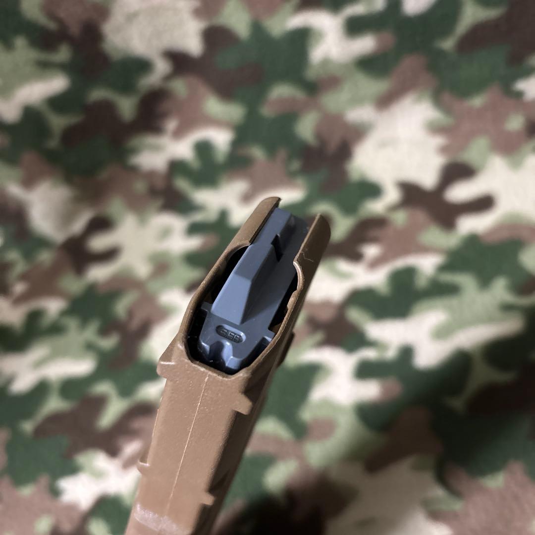 米軍実物　MAGPUL PMAG 30 窓付き　マグプル　③