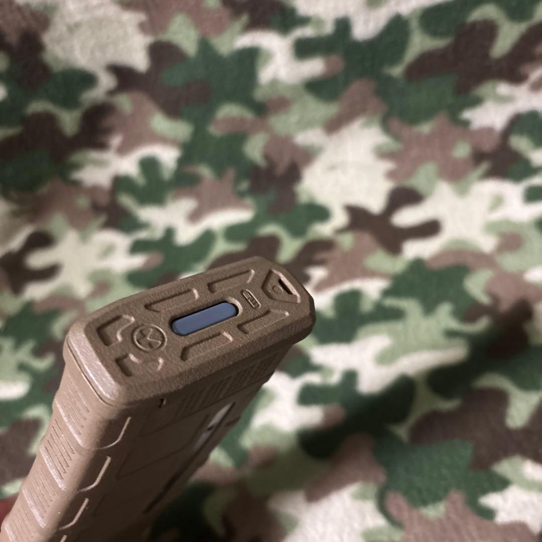 米軍実物　MAGPUL PMAG 30 窓付き　マグプル　③
