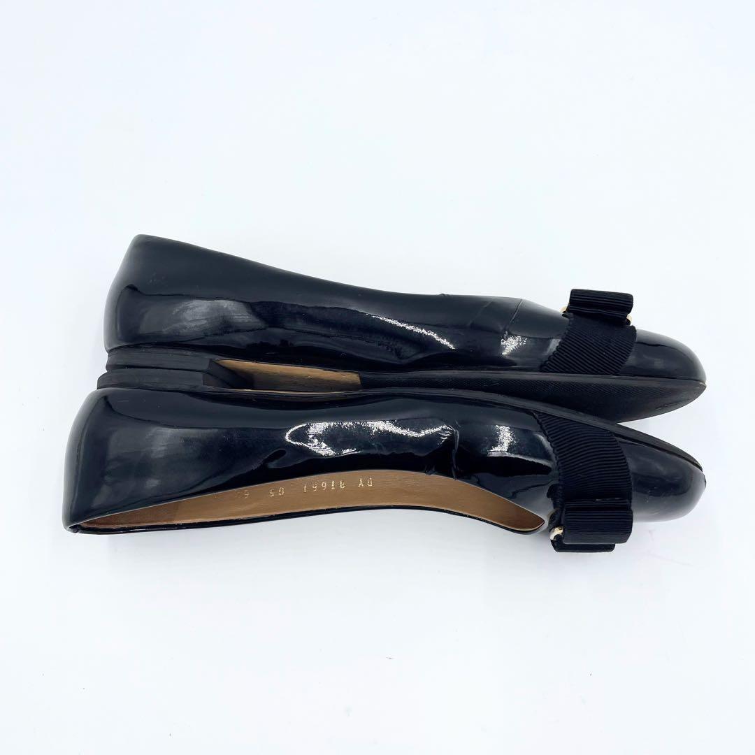 美品　Ferragamo ヴァリナ バレリーナシューズ　キルティング　23.5㎝