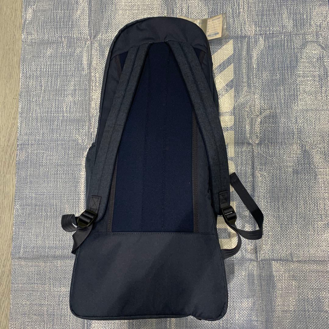 希少　YONEX　レディースラケットバッグパック BAG2069 ネイビーブルー