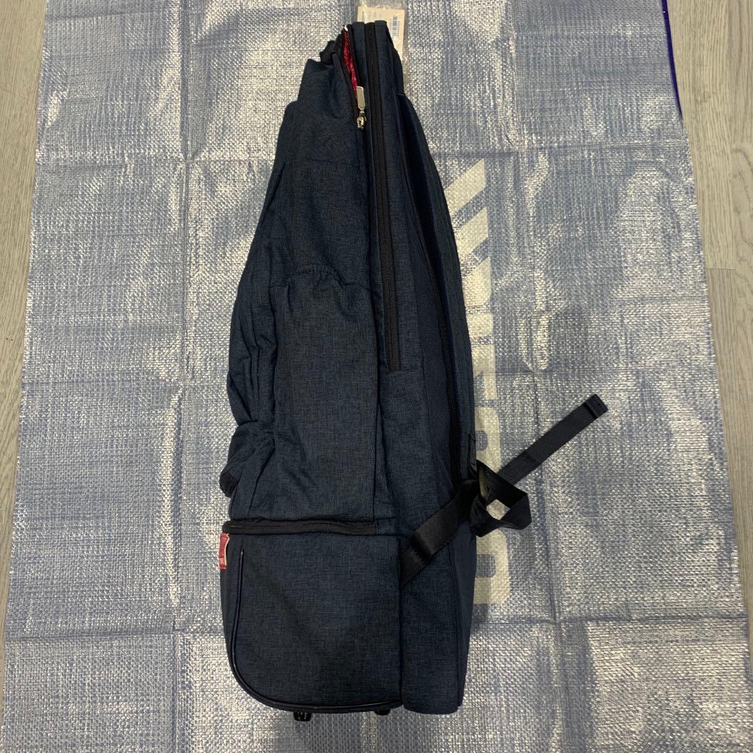 希少　YONEX　レディースラケットバッグパック BAG2069 ネイビーブルー