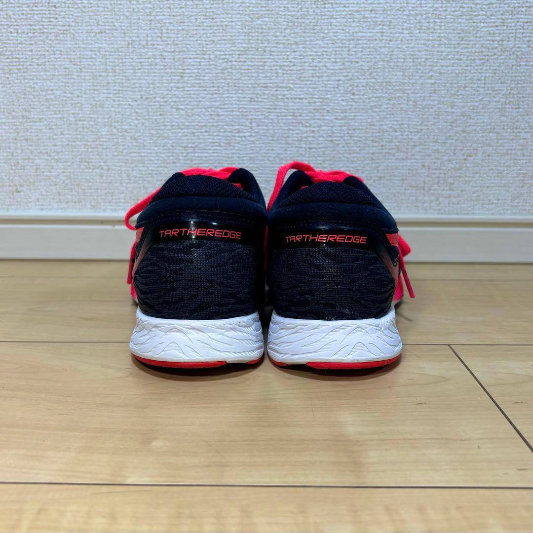 【スワン】【美品】asics ターサーエッジ ランニングシューズ 24cm